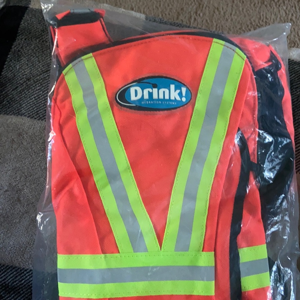 Hiking hydration pack new